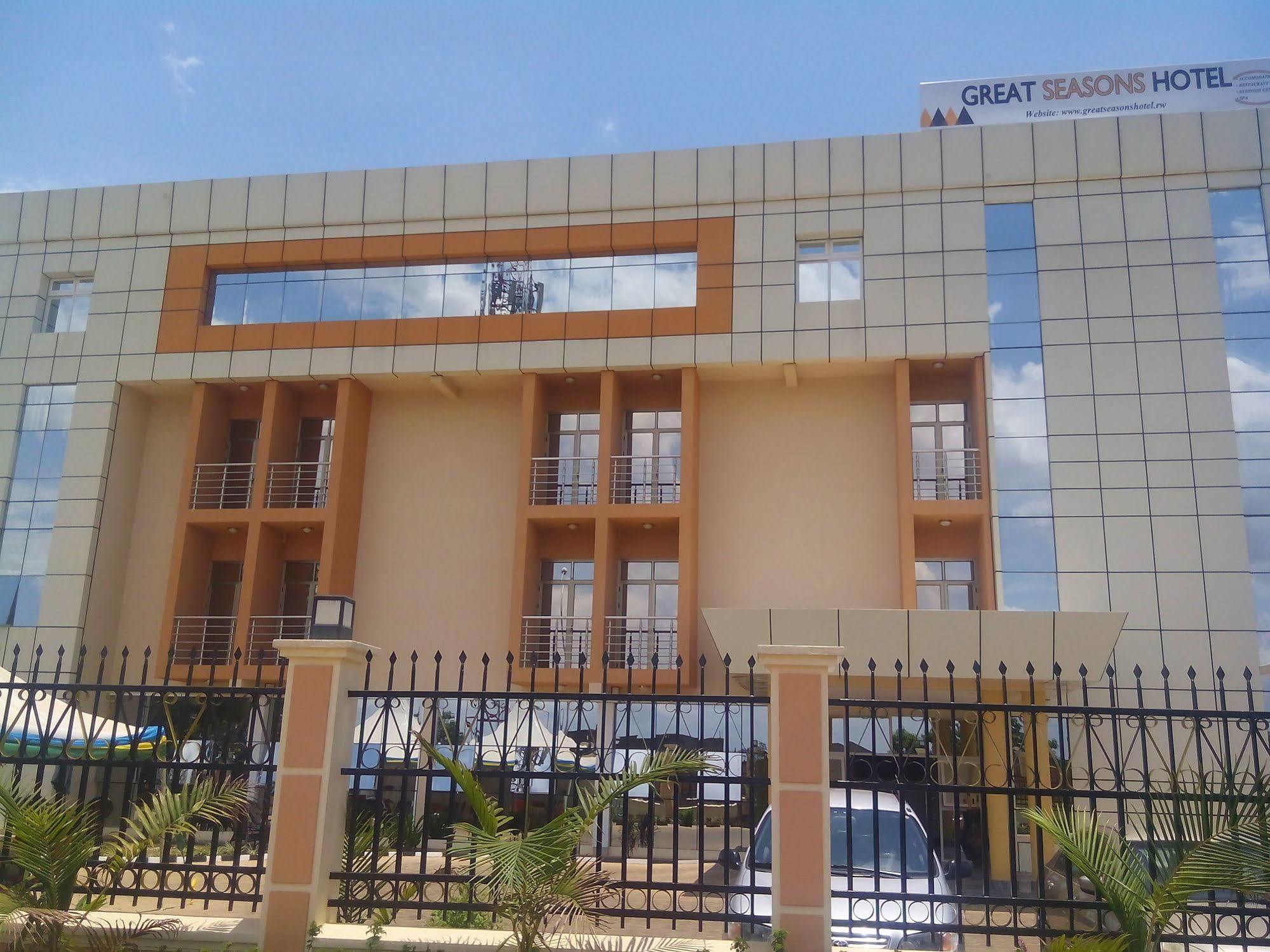 Great Seasons Hotel Kigali Dış mekan fotoğraf